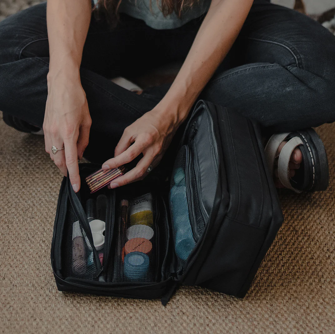 Garage Sale Max™ Toiletry Bag (FINAL SALE) - Image 3