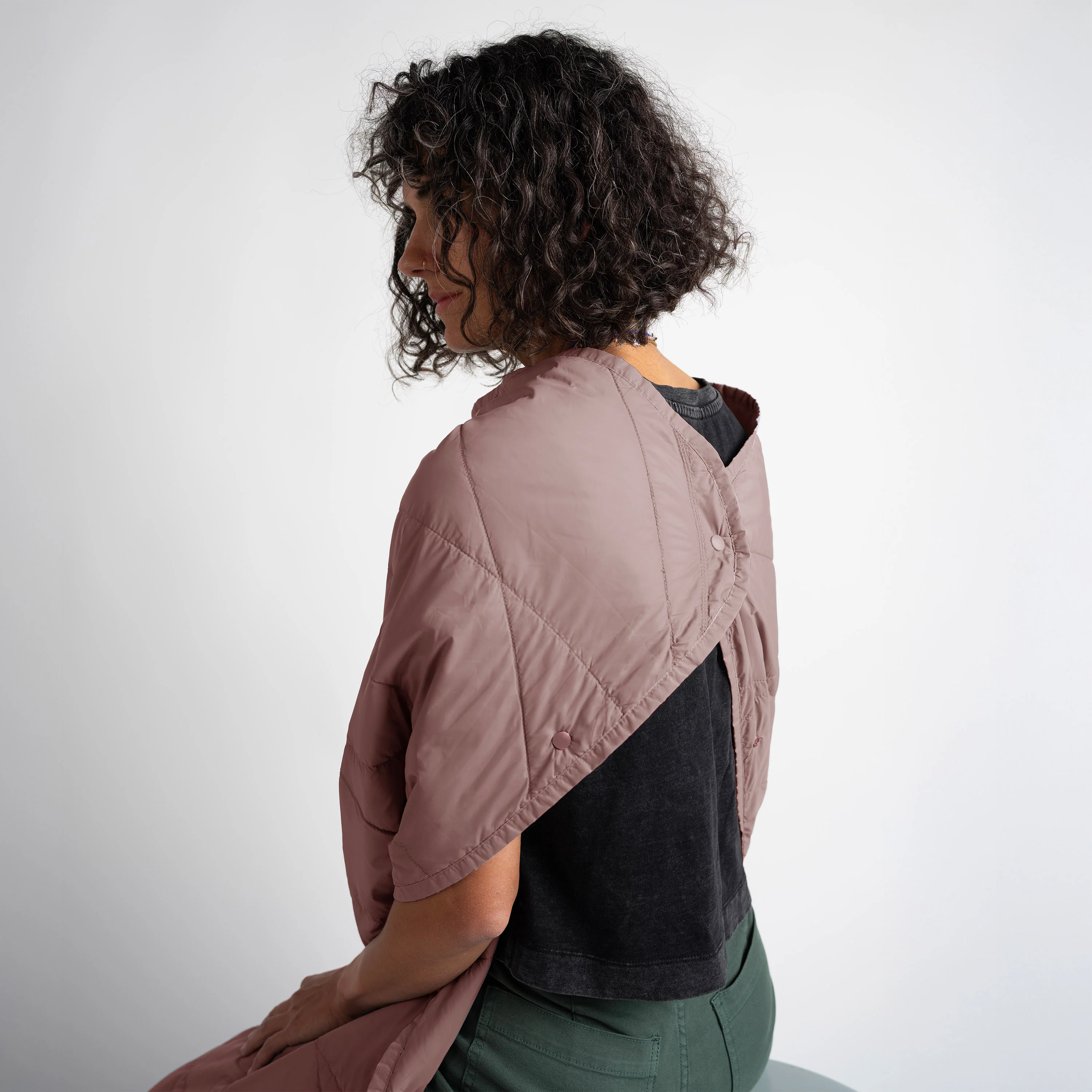 Layover™ Blanket Quartz - Image 6