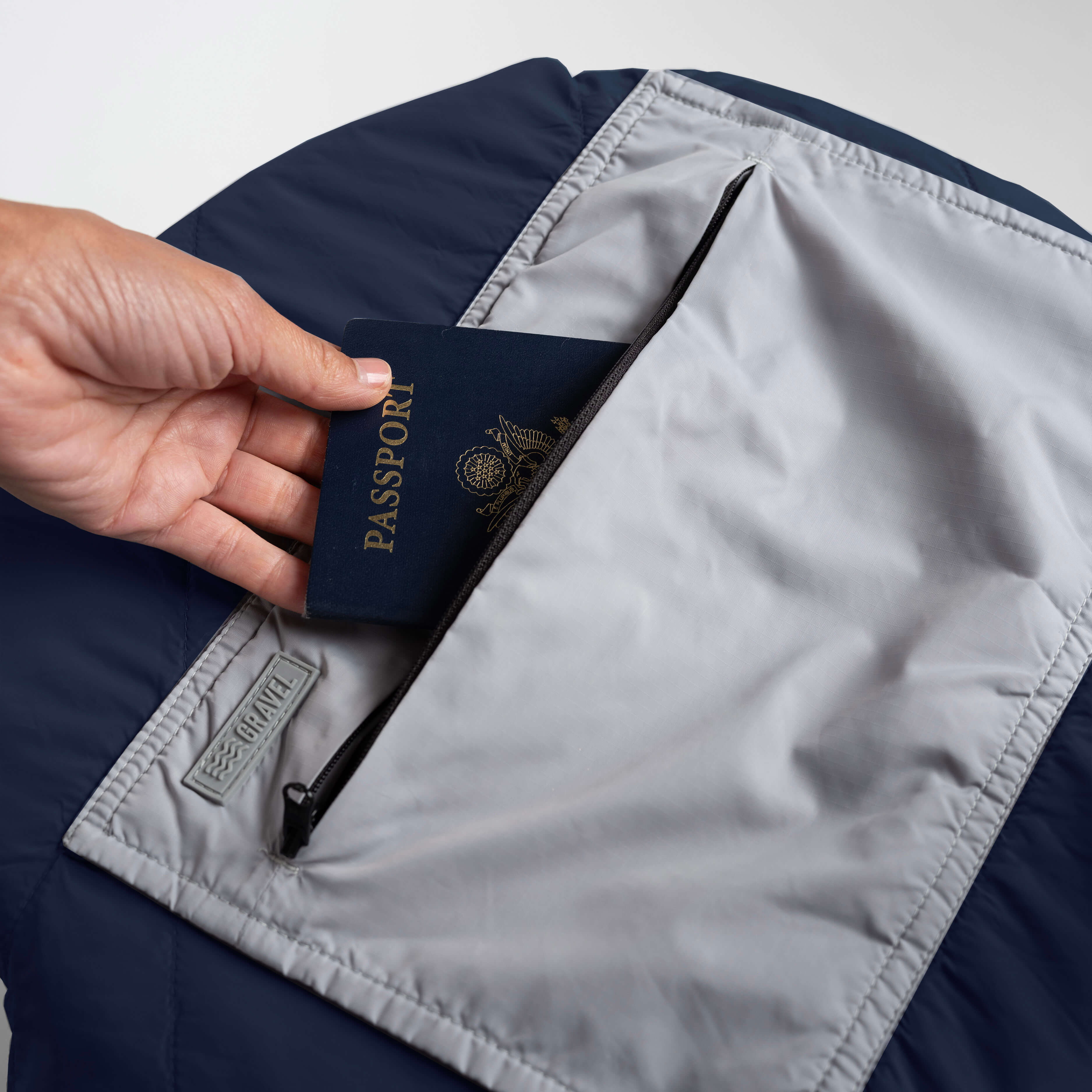 Layover™ Blanket Blue - Image 8